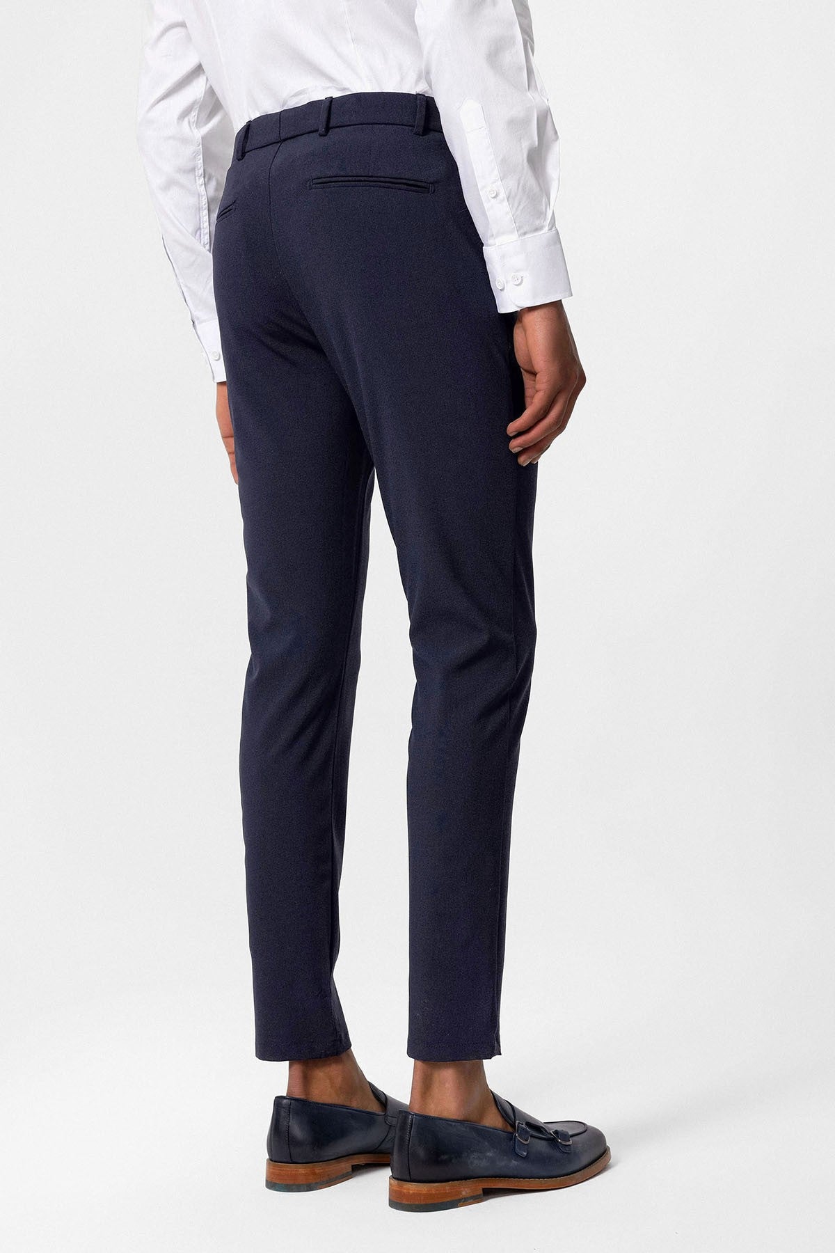Erkek Slim Fit Düz Aksesuarlı Kumaş Pantolon