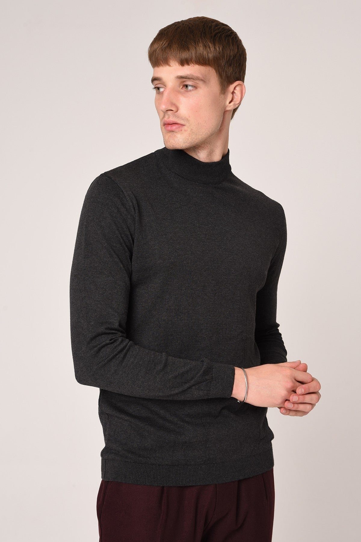 Antioch Yarım Balıkçı Yaka Slim Fit Triko Kazak