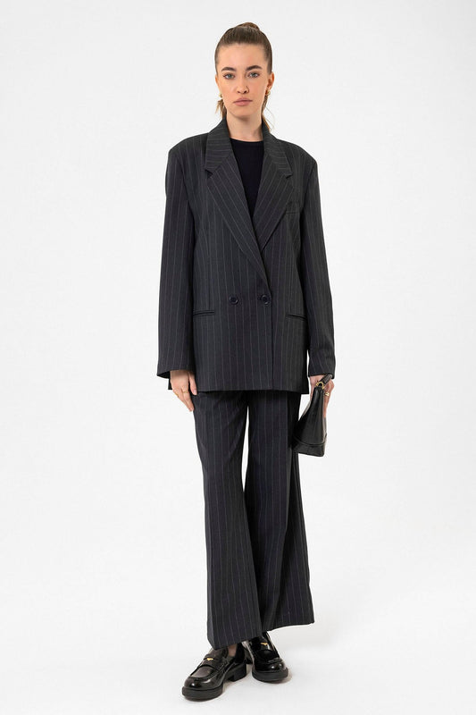 Antioch Kadın Çizgili Oversize Blazer Ceket
