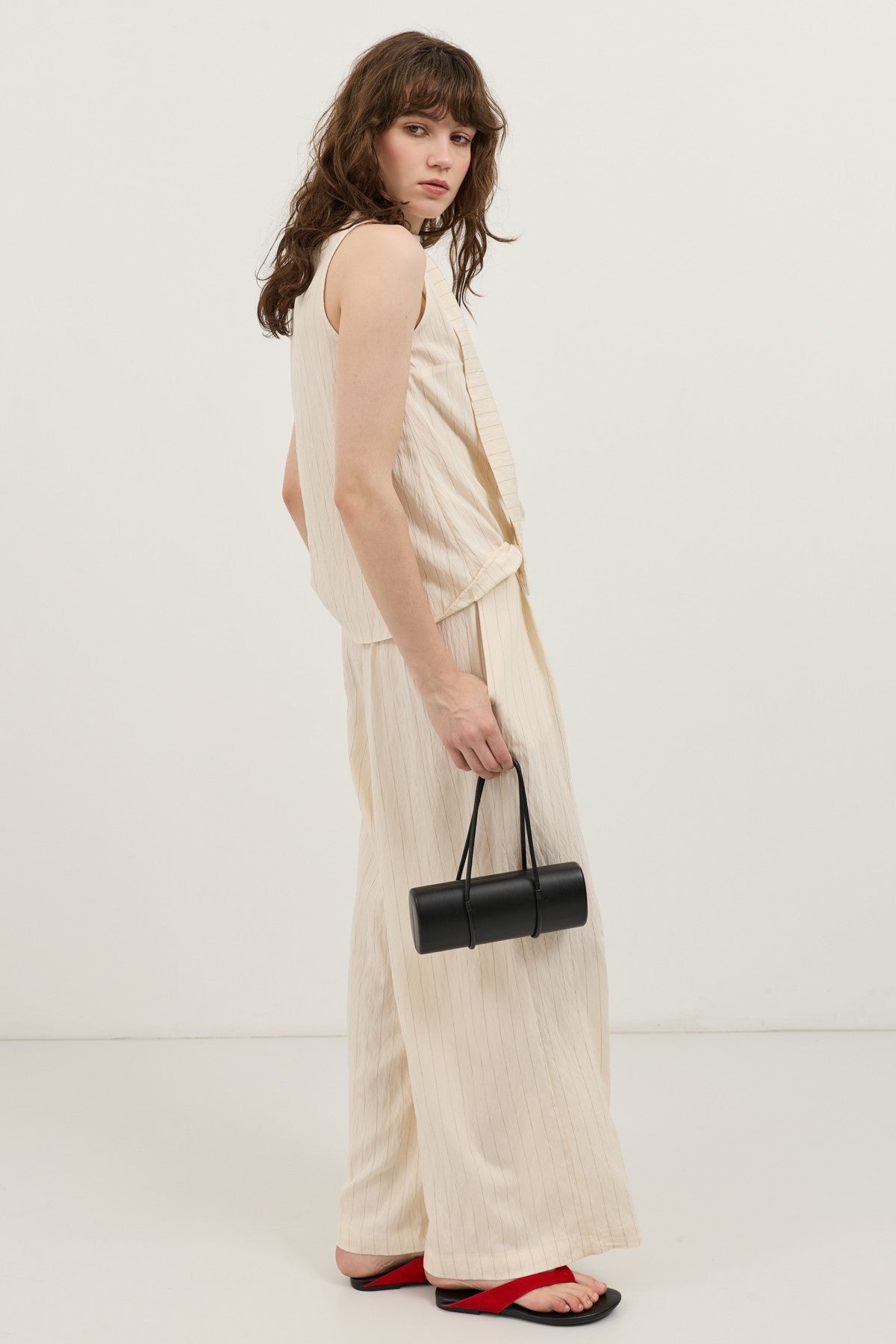 Krem Şal Yaka Çizgili Kadın Takım