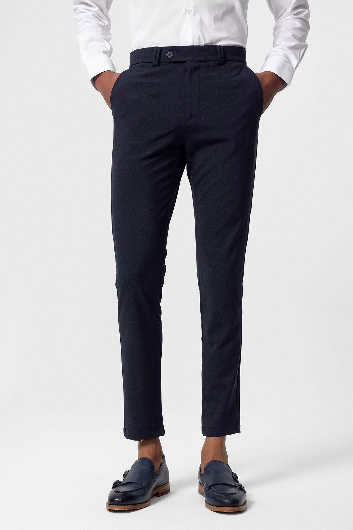 Erkek Slim Fit Düz Aksesuarlı Kumaş Pantolon