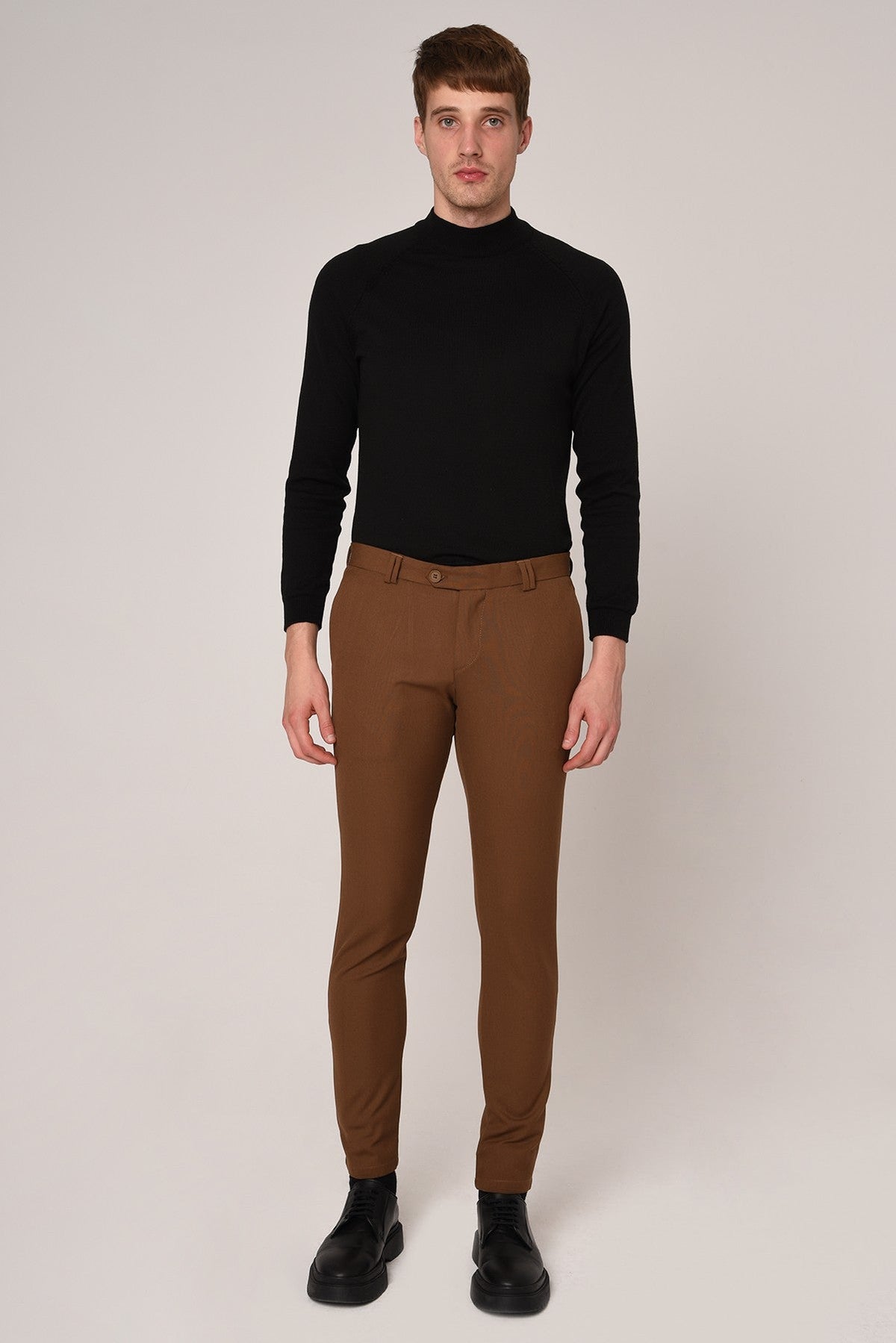 Erkek Slim Fit Düz Aksesuarlı Kumaş Pantolon