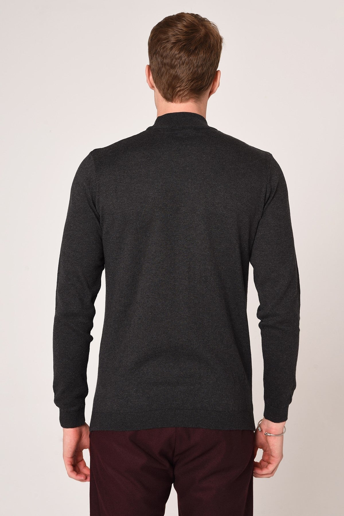 Antioch Yarım Balıkçı Yaka Slim Fit Triko Kazak