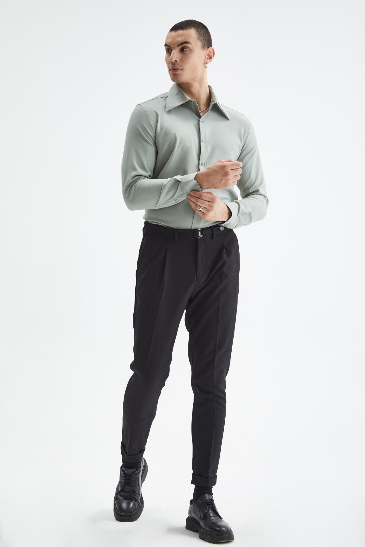 Antioch Slim Fit Erkek Uzun Kollu Geniş Yaka Gömlek