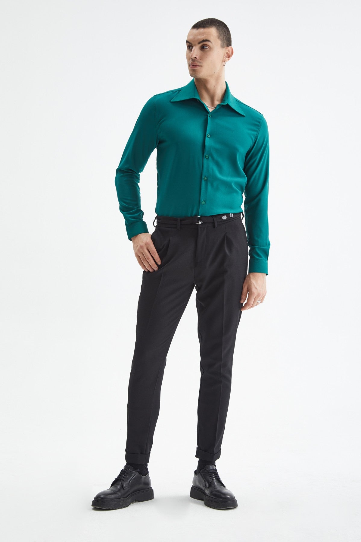Antioch Slim Fit Erkek Uzun Kollu Geniş Yaka Gömlek