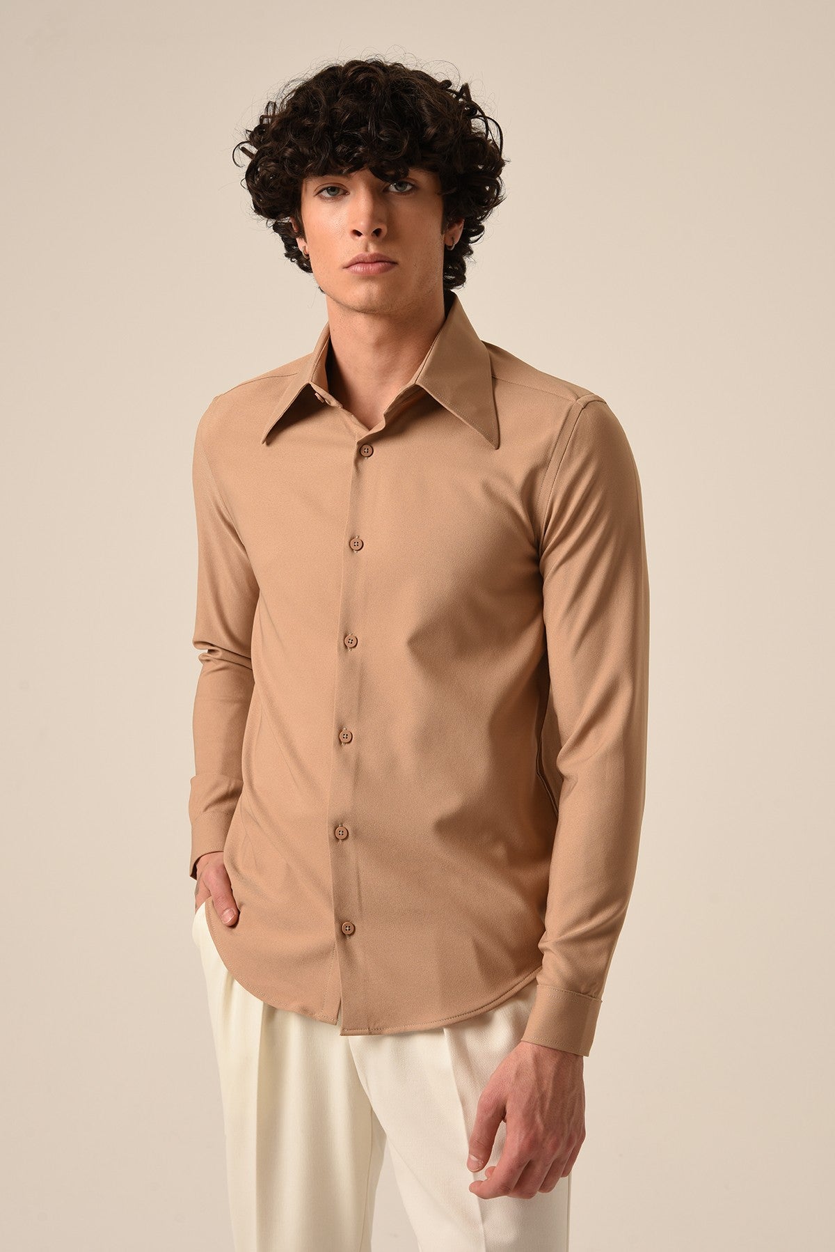 Antioch Slim Fit Erkek Uzun Kollu Geniş Yaka Gömlek