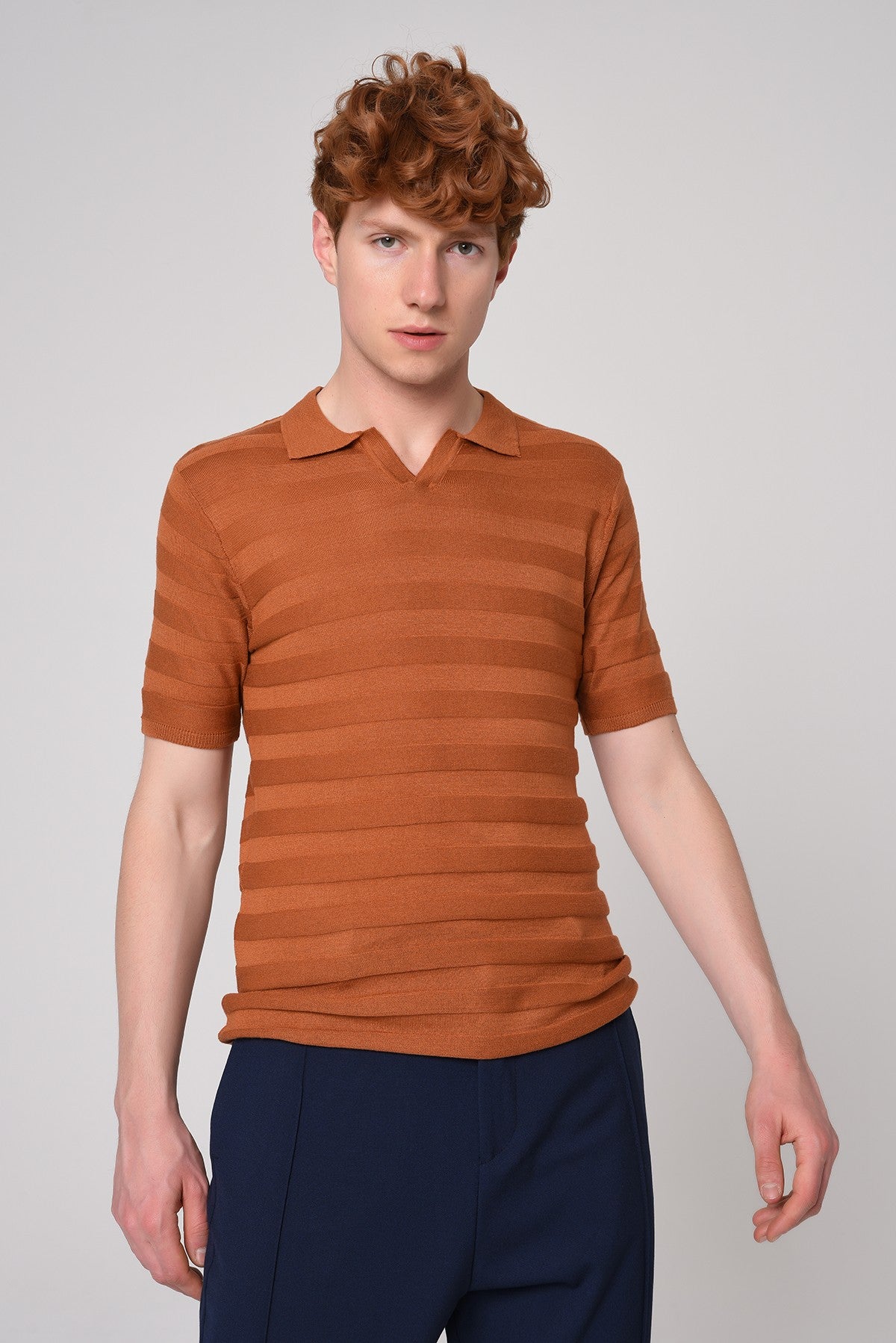 Şeritli Polo Yaka Desenli Triko T-Shirt