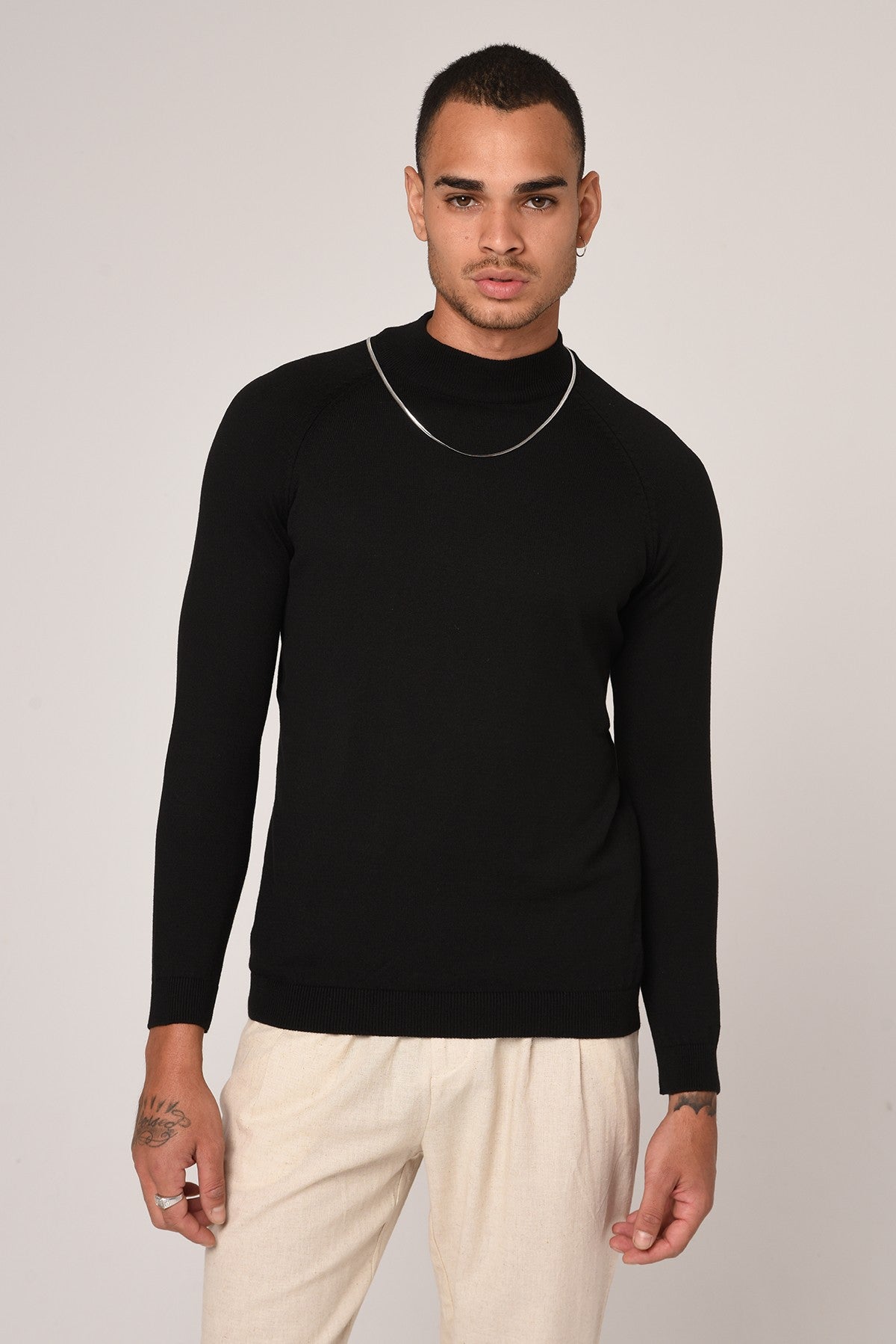Yarım Balıkçı Yaka Slim Fit Triko Kazak