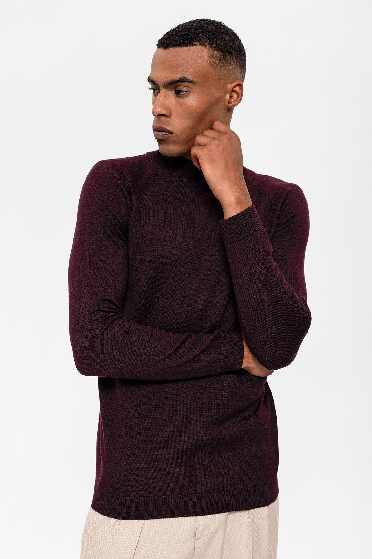Yarım Balıkçı Yaka Slim Fit Triko Kazak