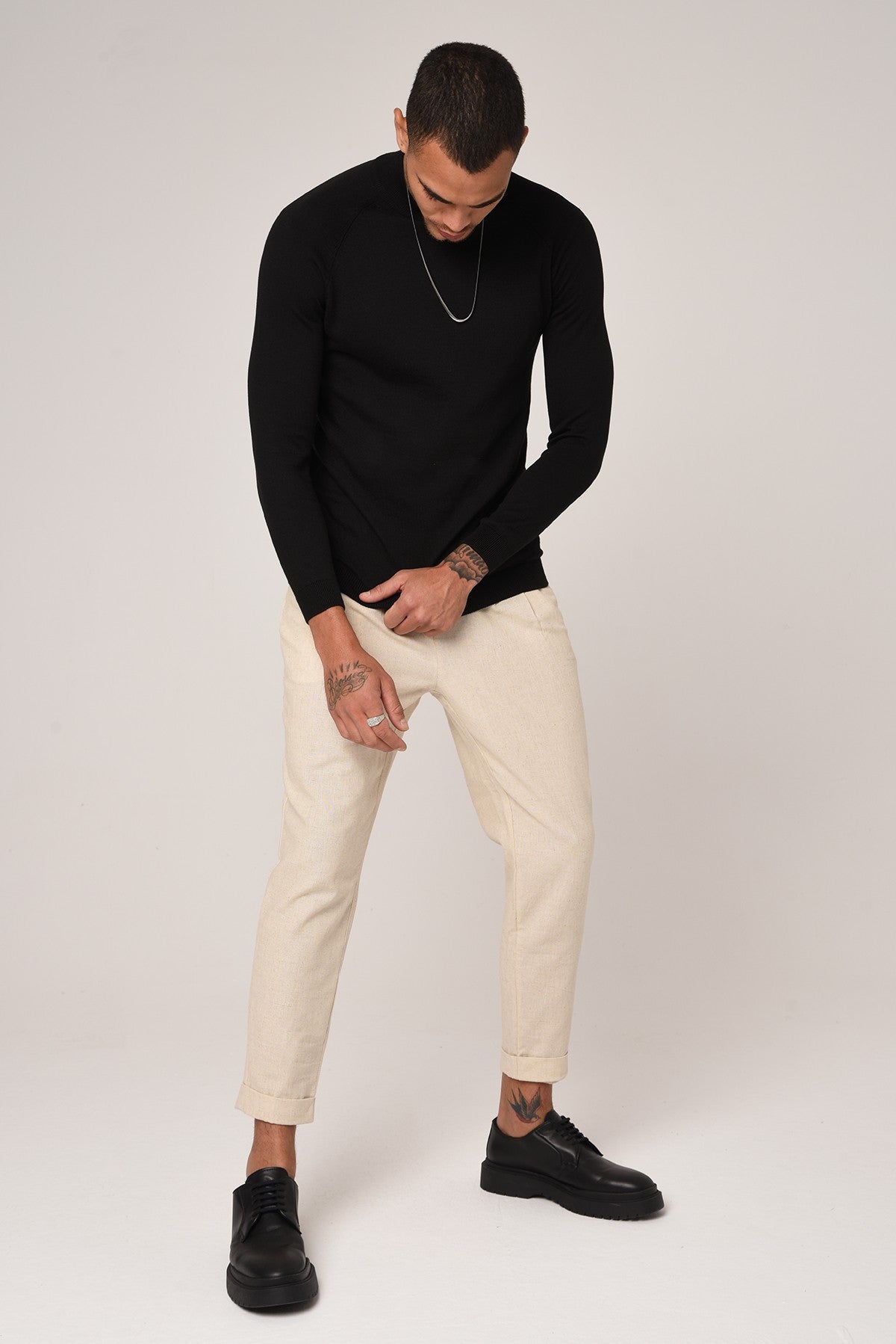Yarım Balıkçı Yaka Slim Fit Triko Kazak