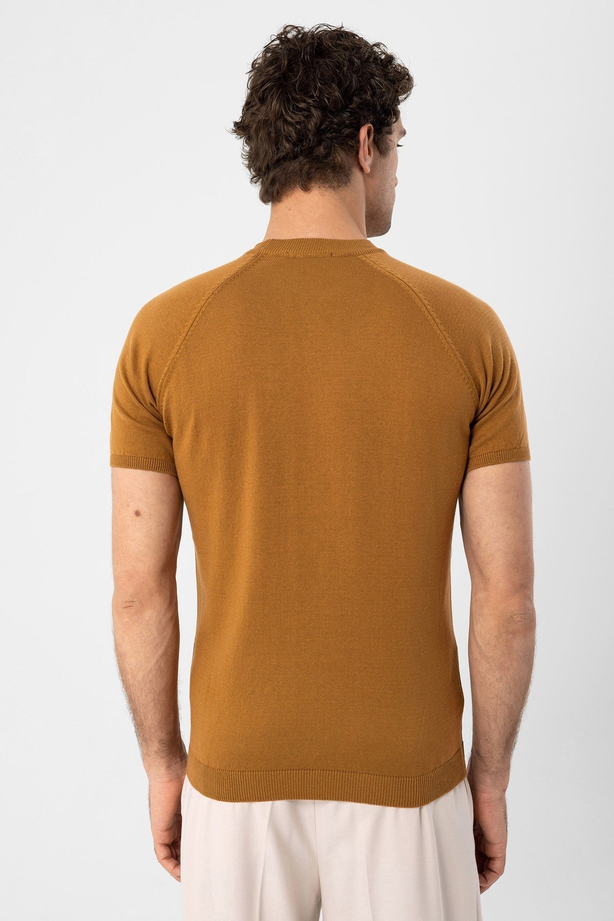 Antioch Bisiklet Yaka Triko T-Shirt