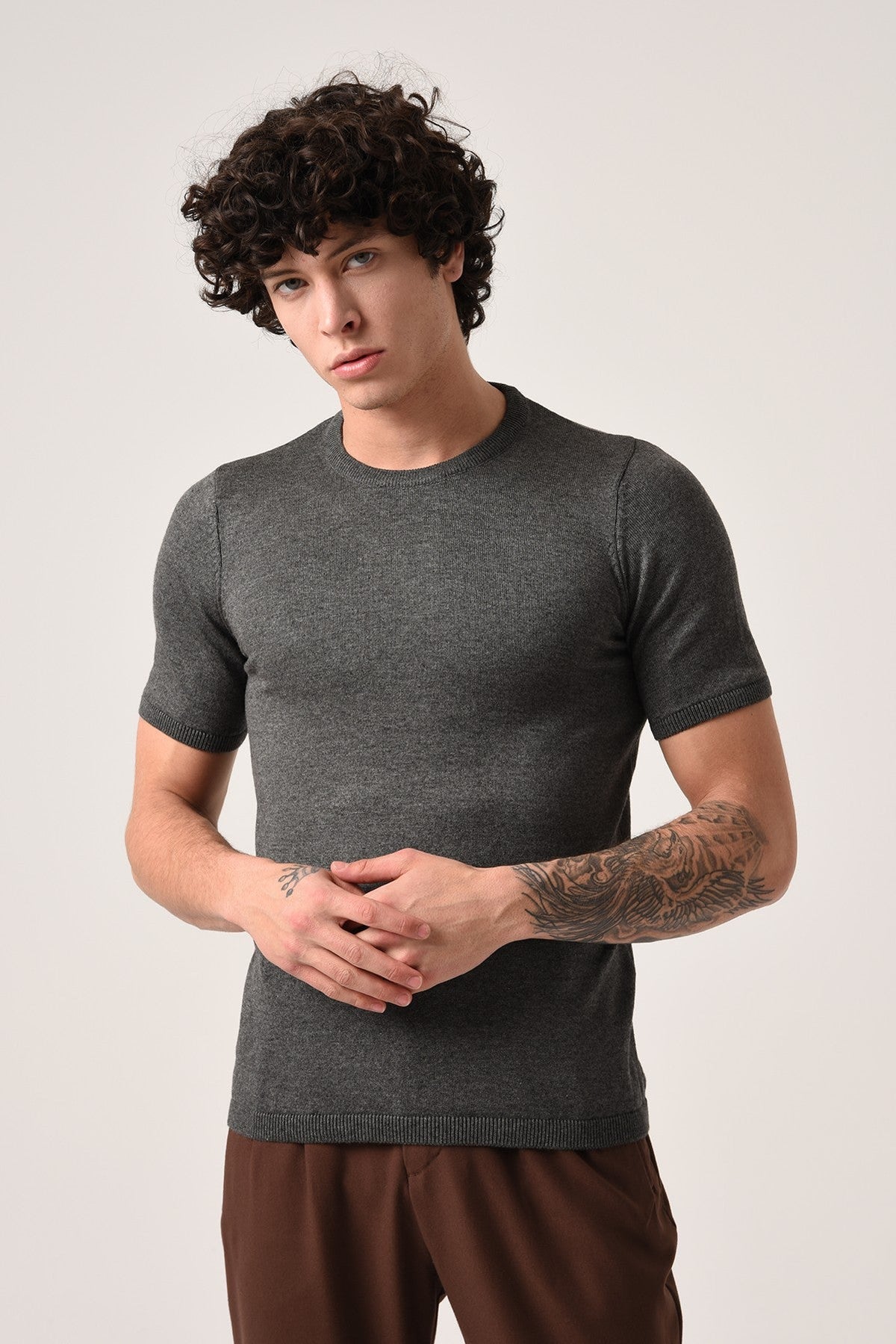Antioch Bisiklet Yaka Triko T-Shirt