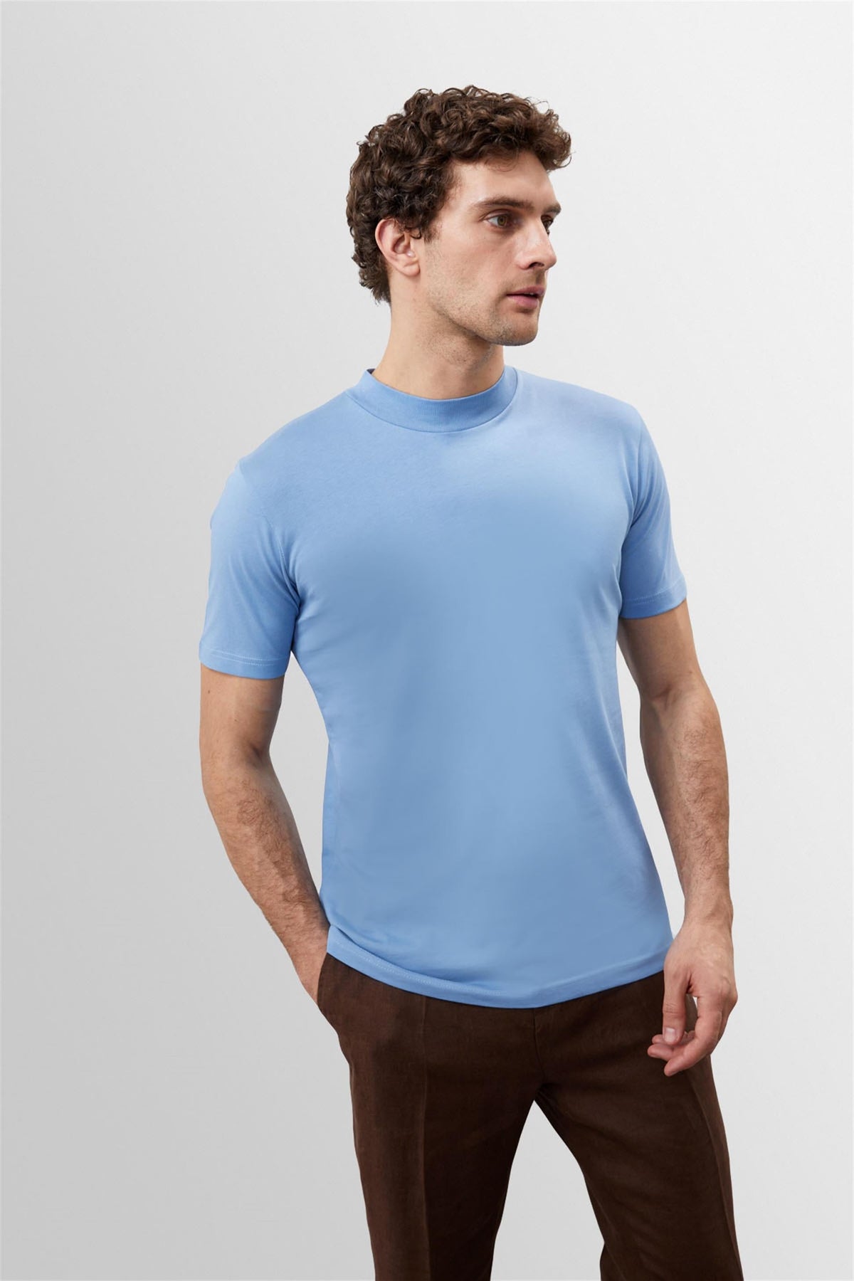 Slim Fit Basic T-Shirt