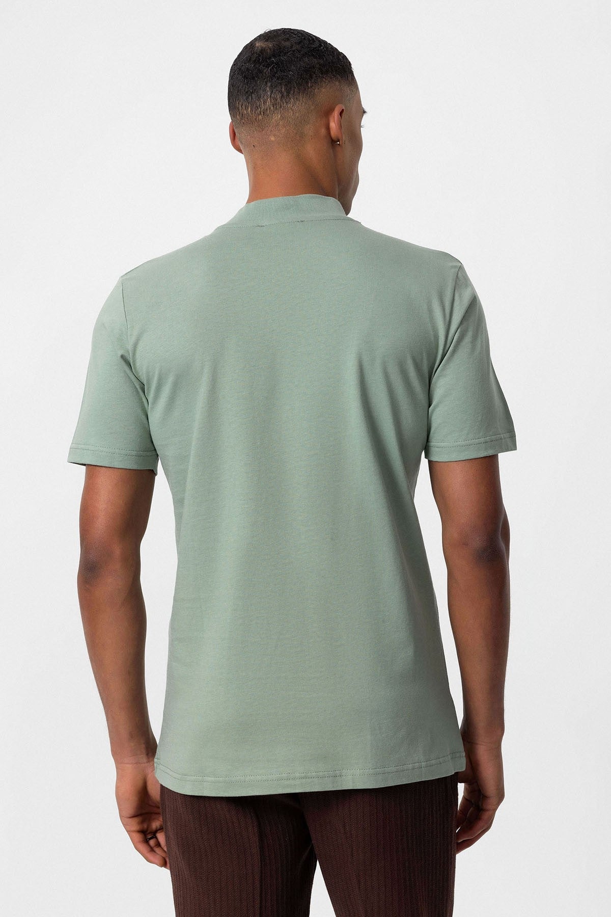 Slim Fit Basic T-Shirt