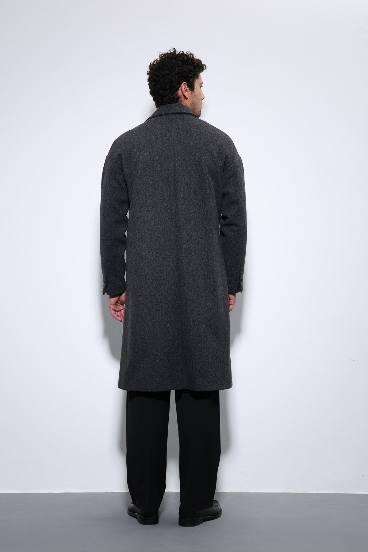 Kuşaklı Oversize Erkek Kaban