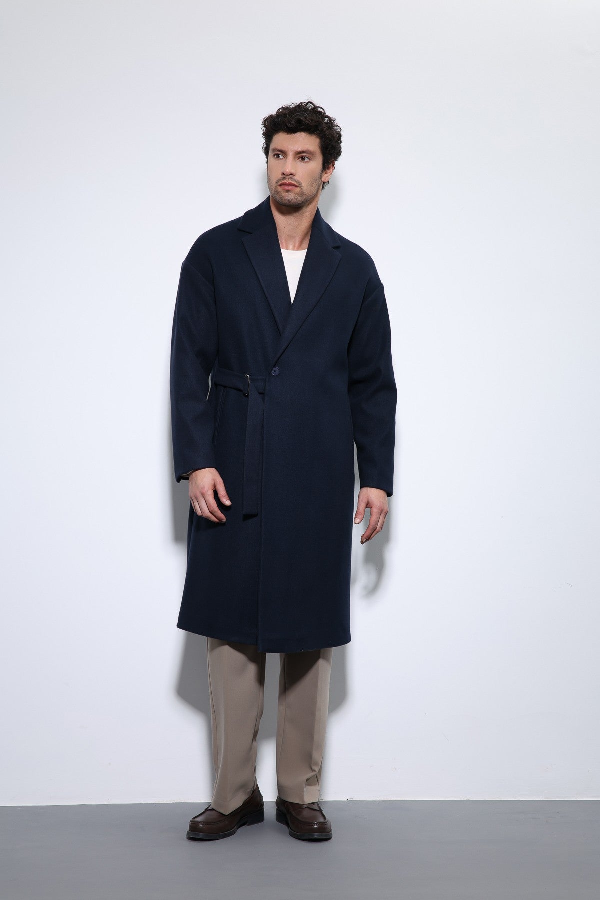 Kuşaklı Oversize Erkek Kaban