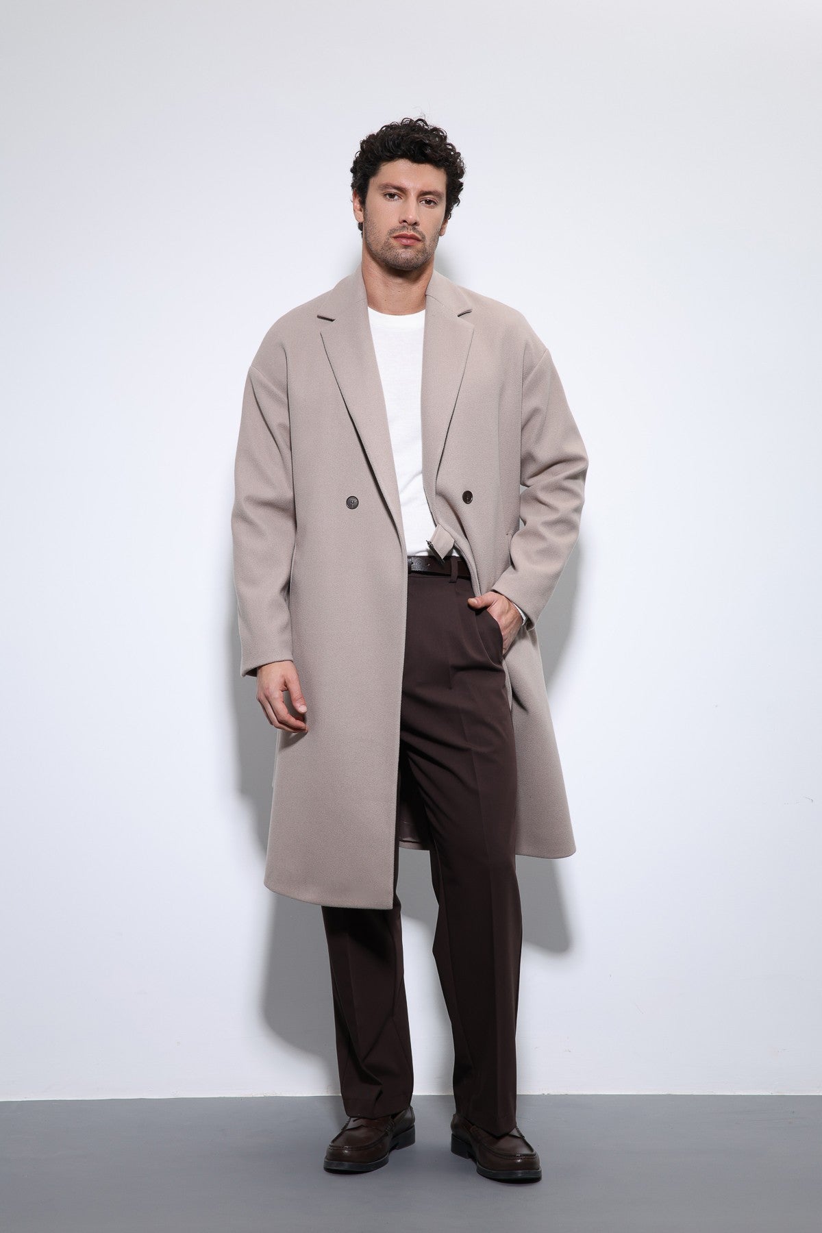 Kuşaklı Oversize Erkek Kaban