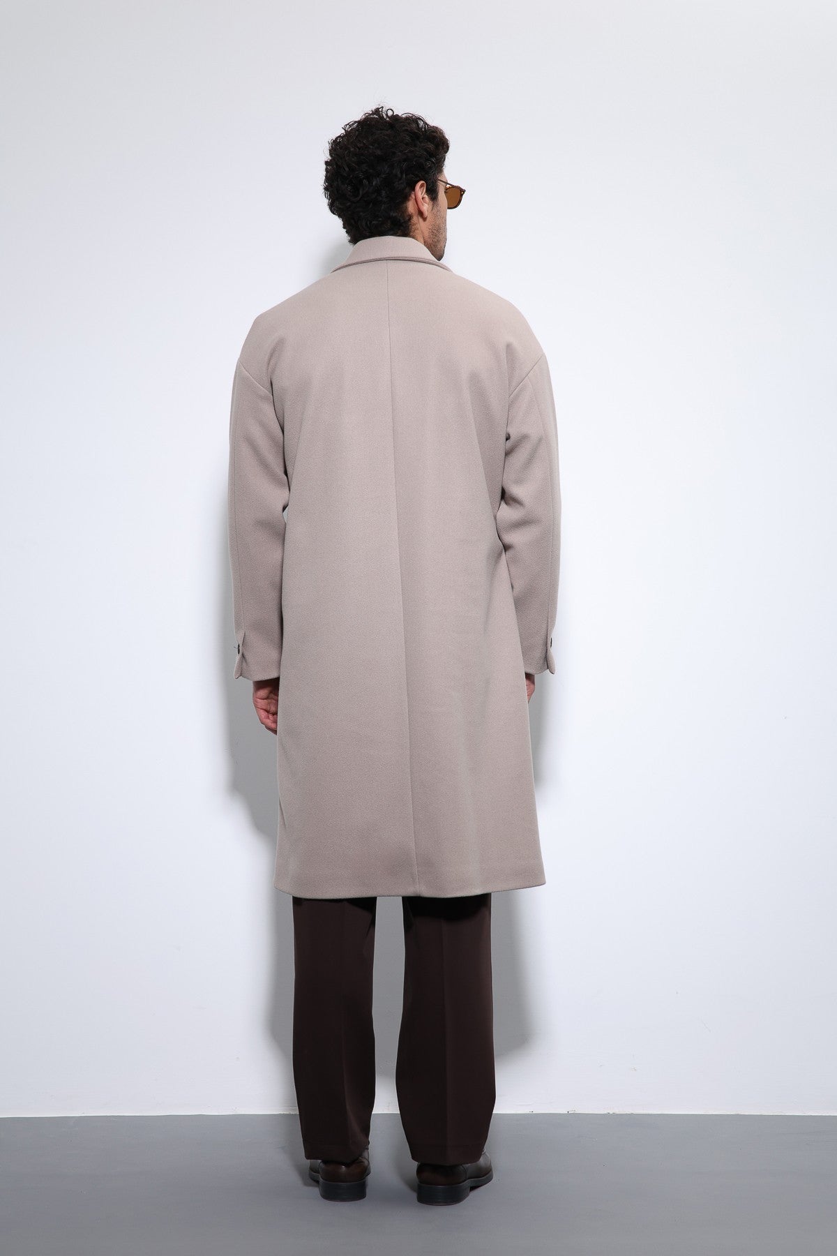 Kuşaklı Oversize Erkek Kaban