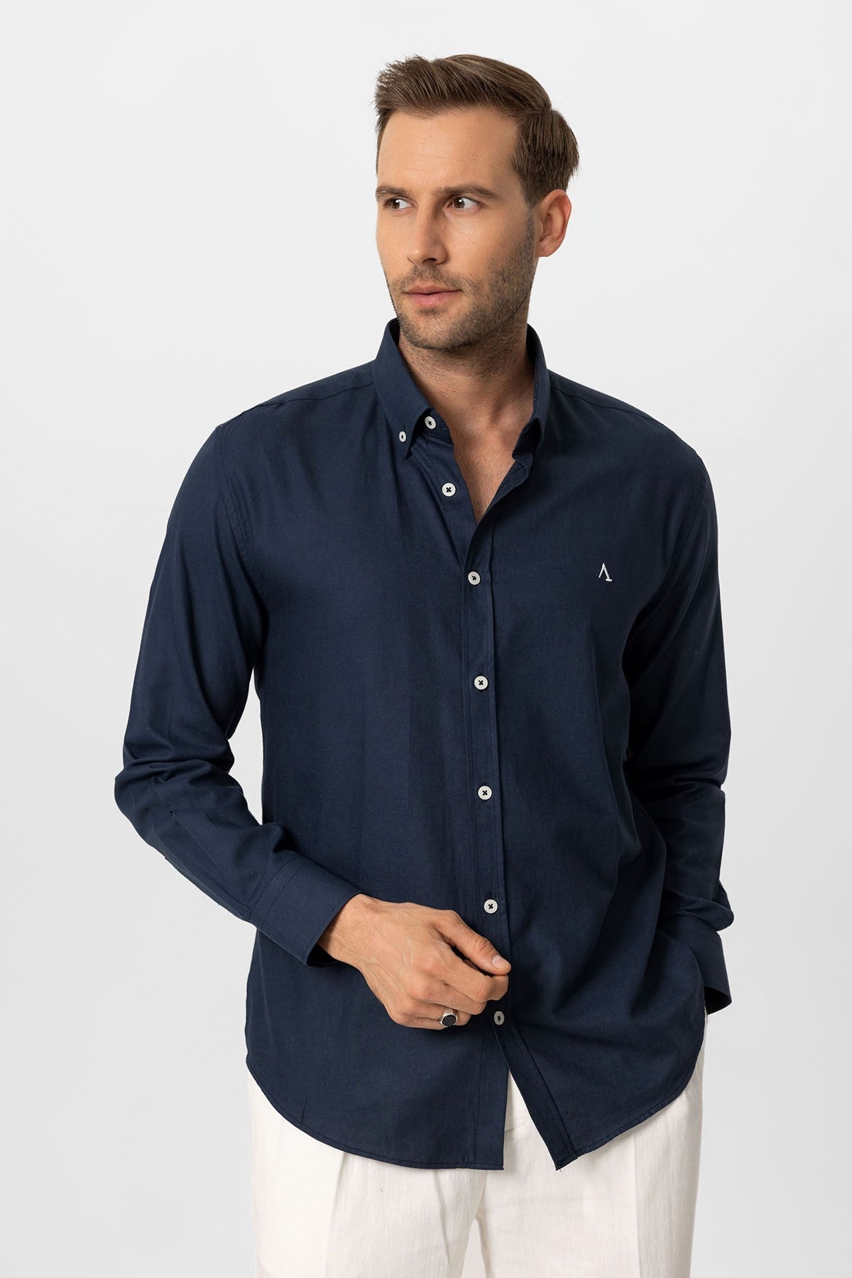 Antioch Yaka Düğmeli Slim Fit Erkek Gömlek