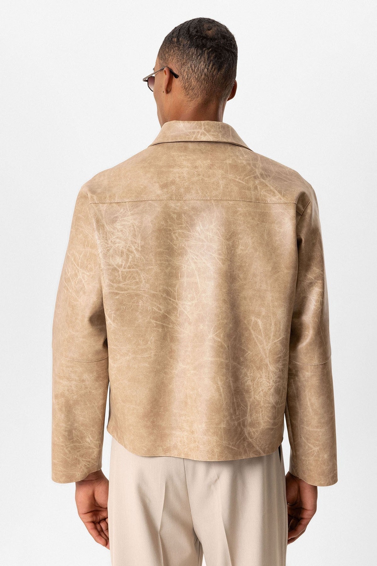 Antioch Crop Fit Suni Deri Erkek Mont