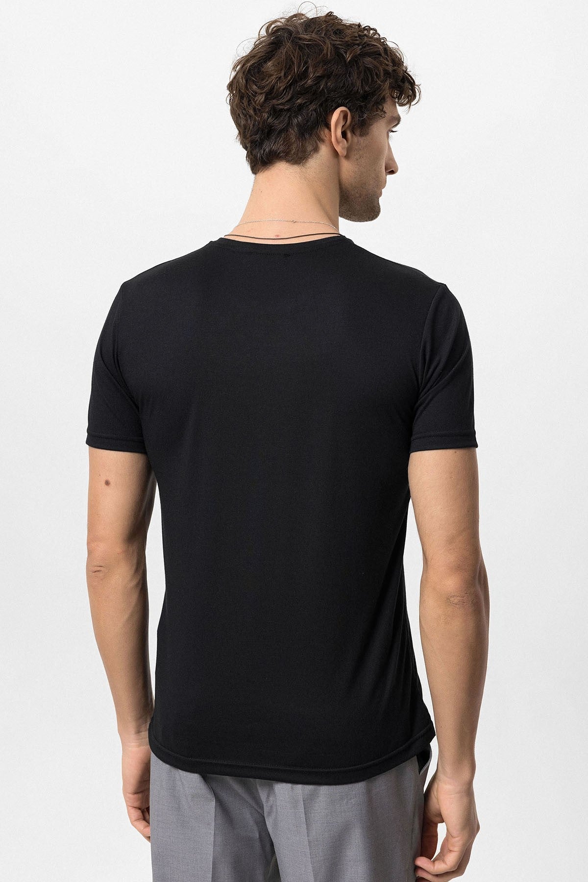 Antioch Bisiklet Yaka Slim Fit Erkek T-Shirt