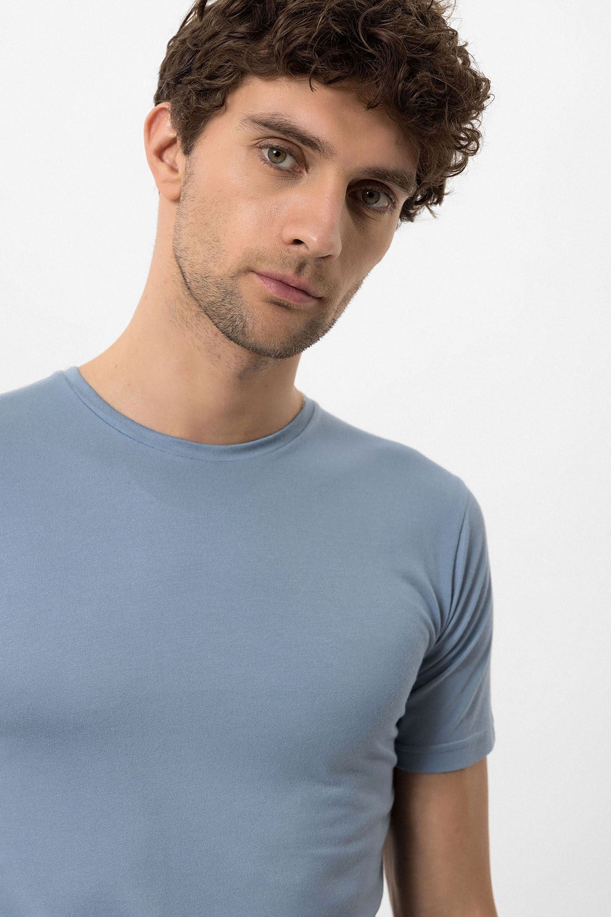 Antioch Bisiklet Yaka Slim Fit Erkek T-Shirt