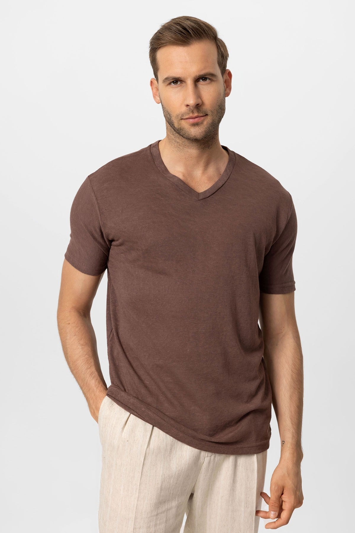 Antioch V Yaka Basic Erkek T-Shirt