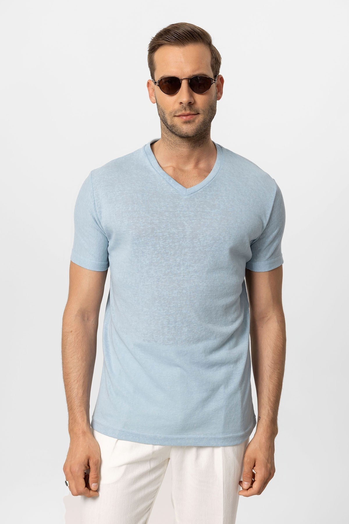 Antioch V Yaka Basic Erkek T-Shirt