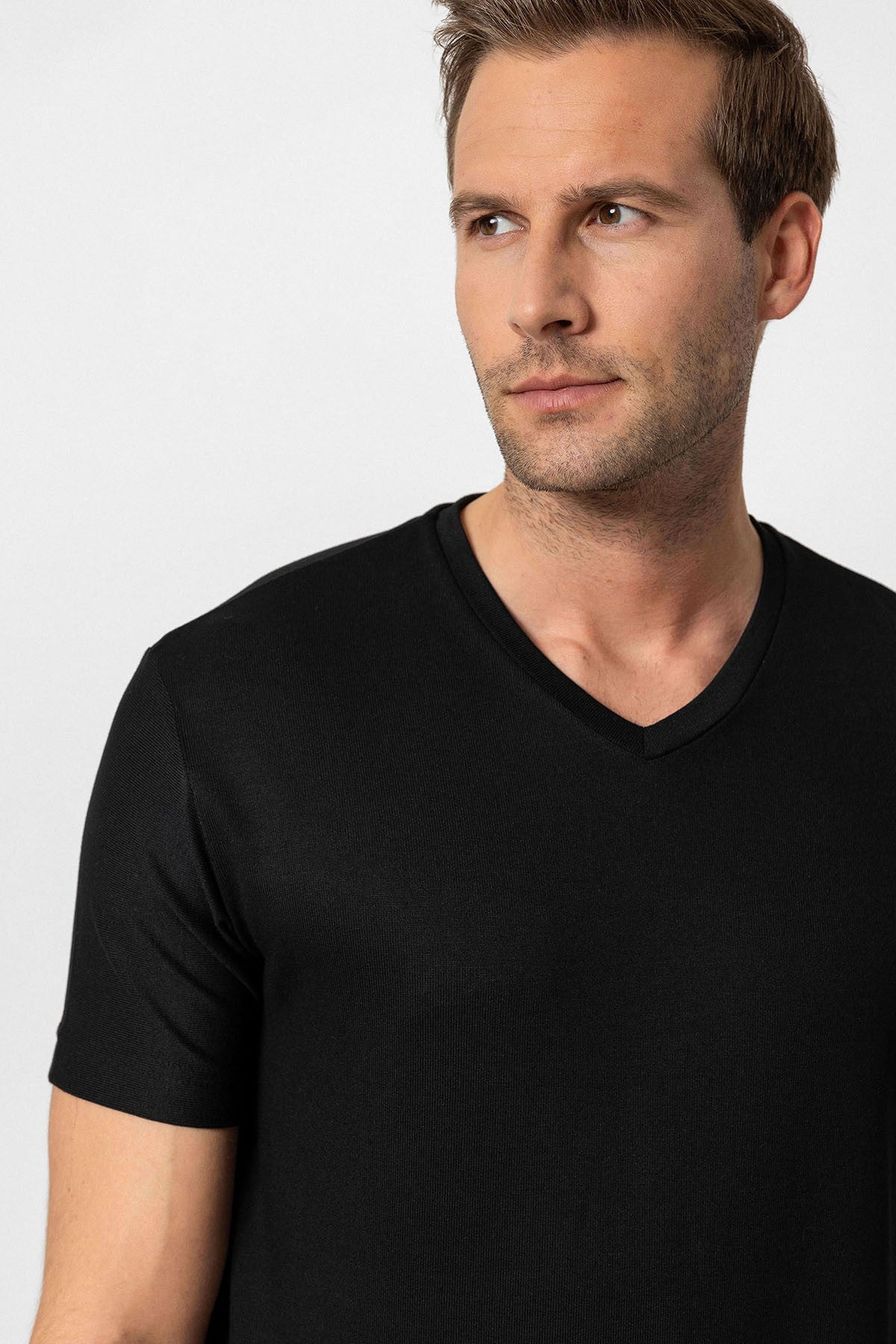 Antioch Basic V Yaka Erkek T-Shirt