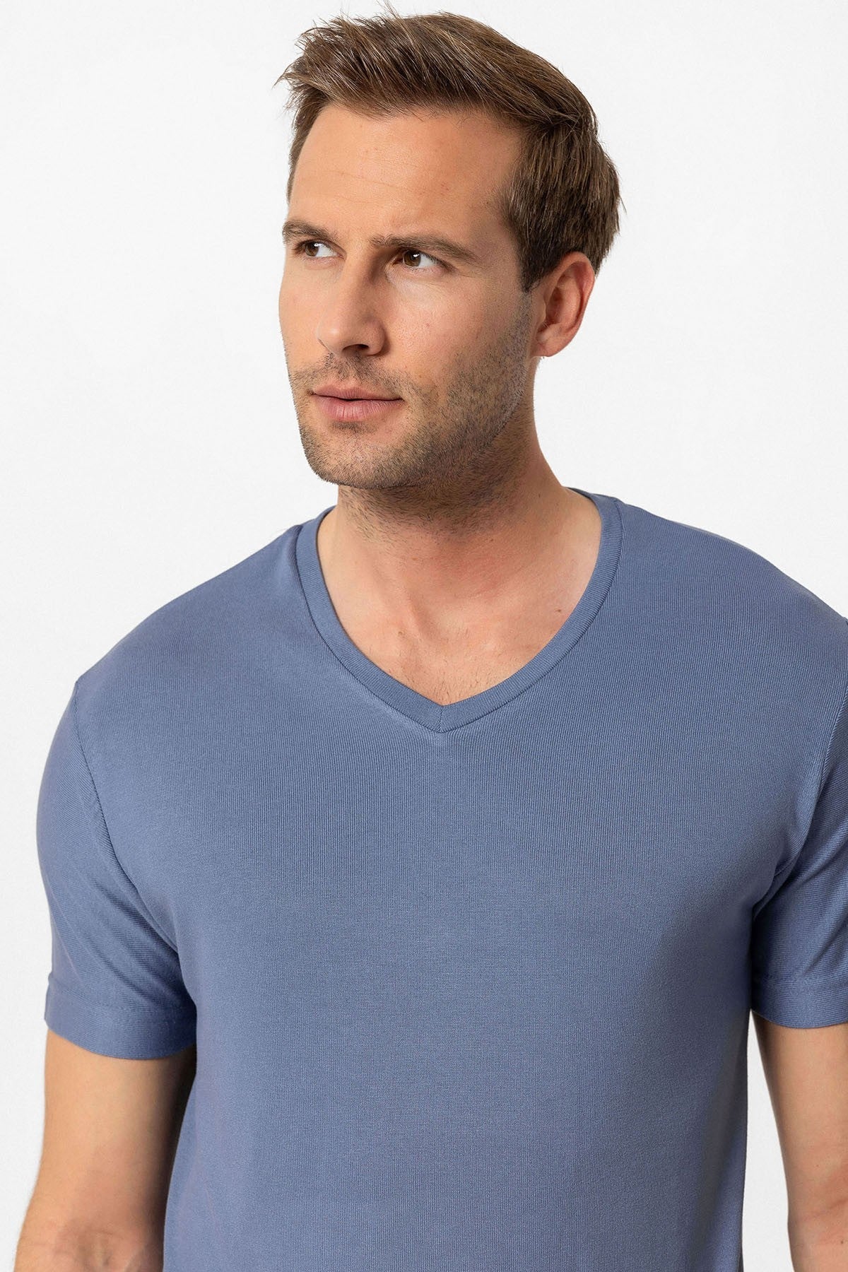 Antioch Basic V Yaka Erkek T-Shirt