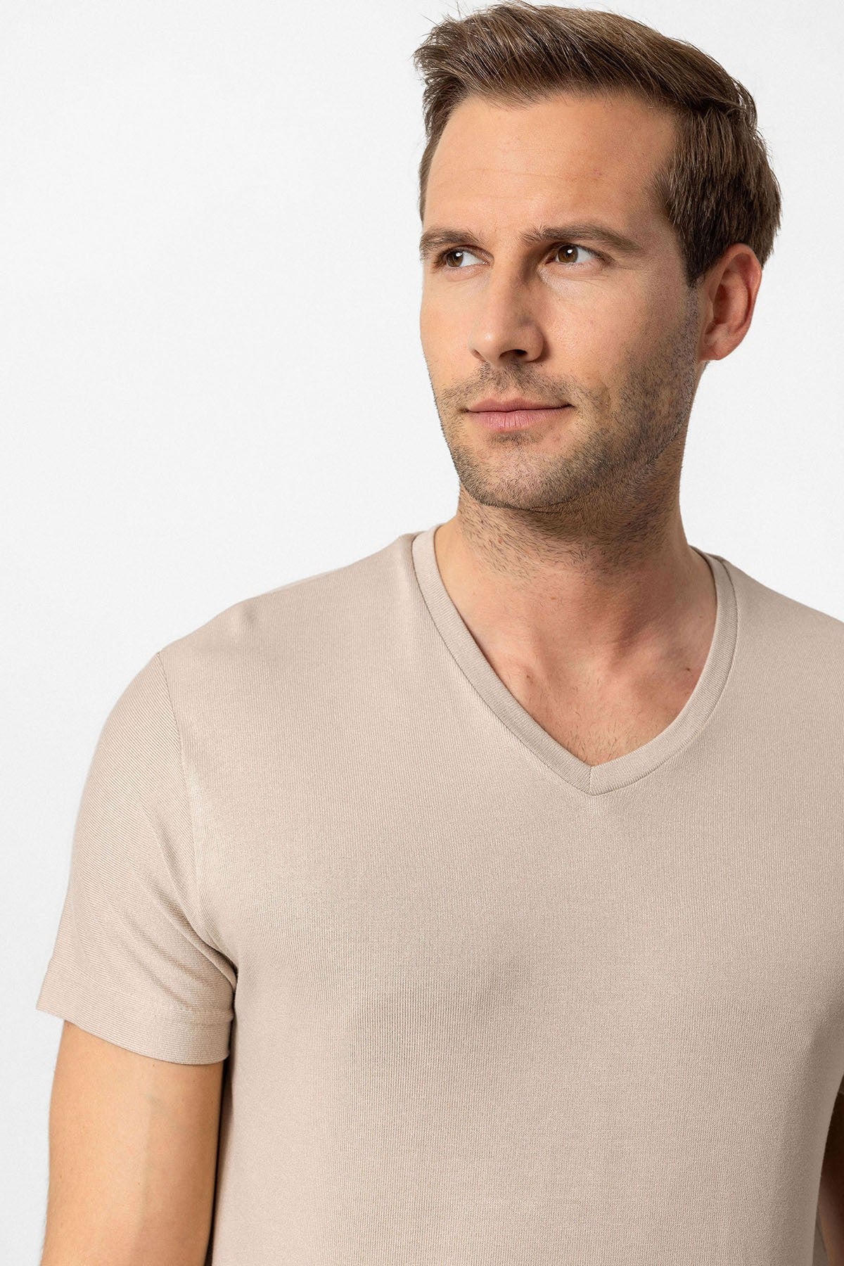 Antioch Basic V Yaka Erkek T-Shirt