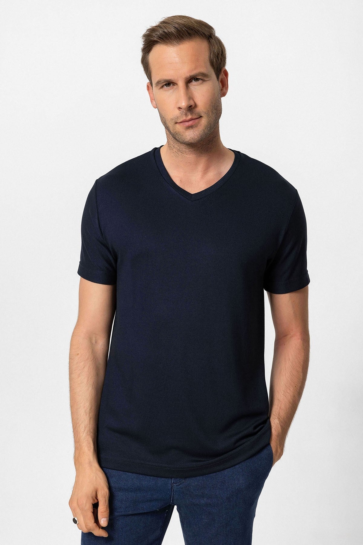 Antioch Basic V Yaka Erkek T-Shirt