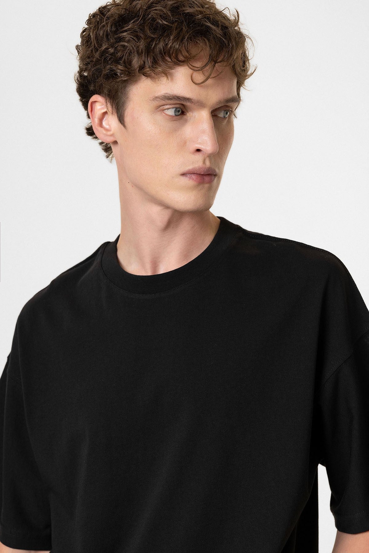 Antioch Crop Fit Erkek T-Shirt