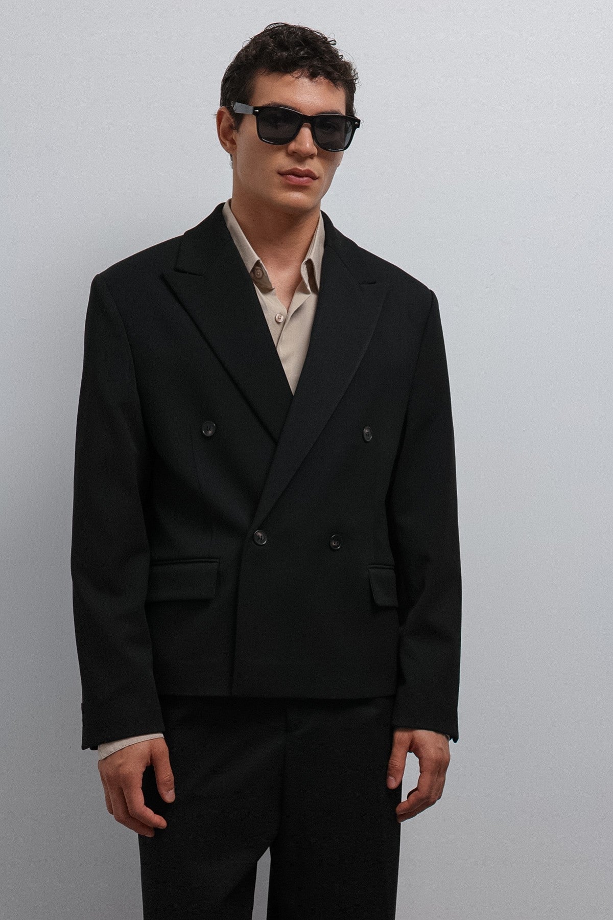 Antioch Kruvaze Relax Crop Fit Blazer Ceket
