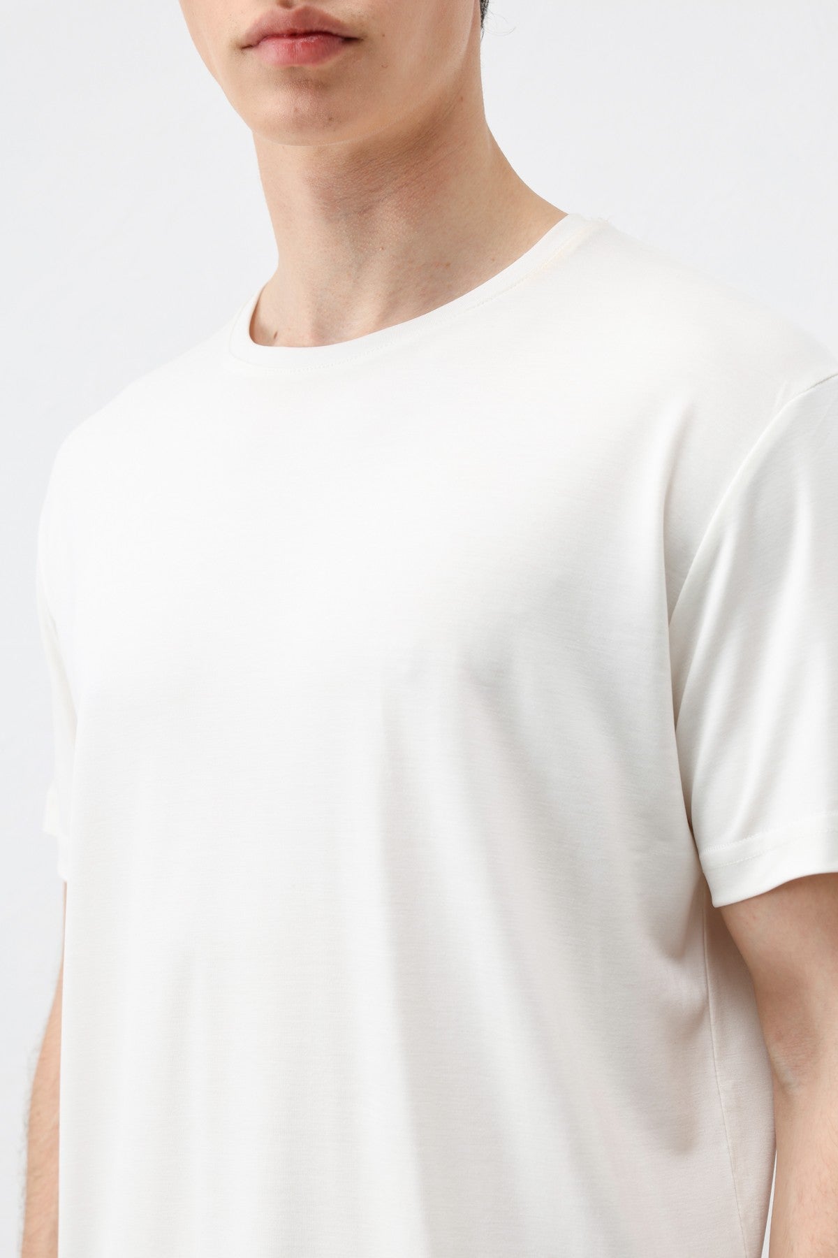 Antioch Regular Fit Modal Teknik Kumaş Erkek T-Shirt