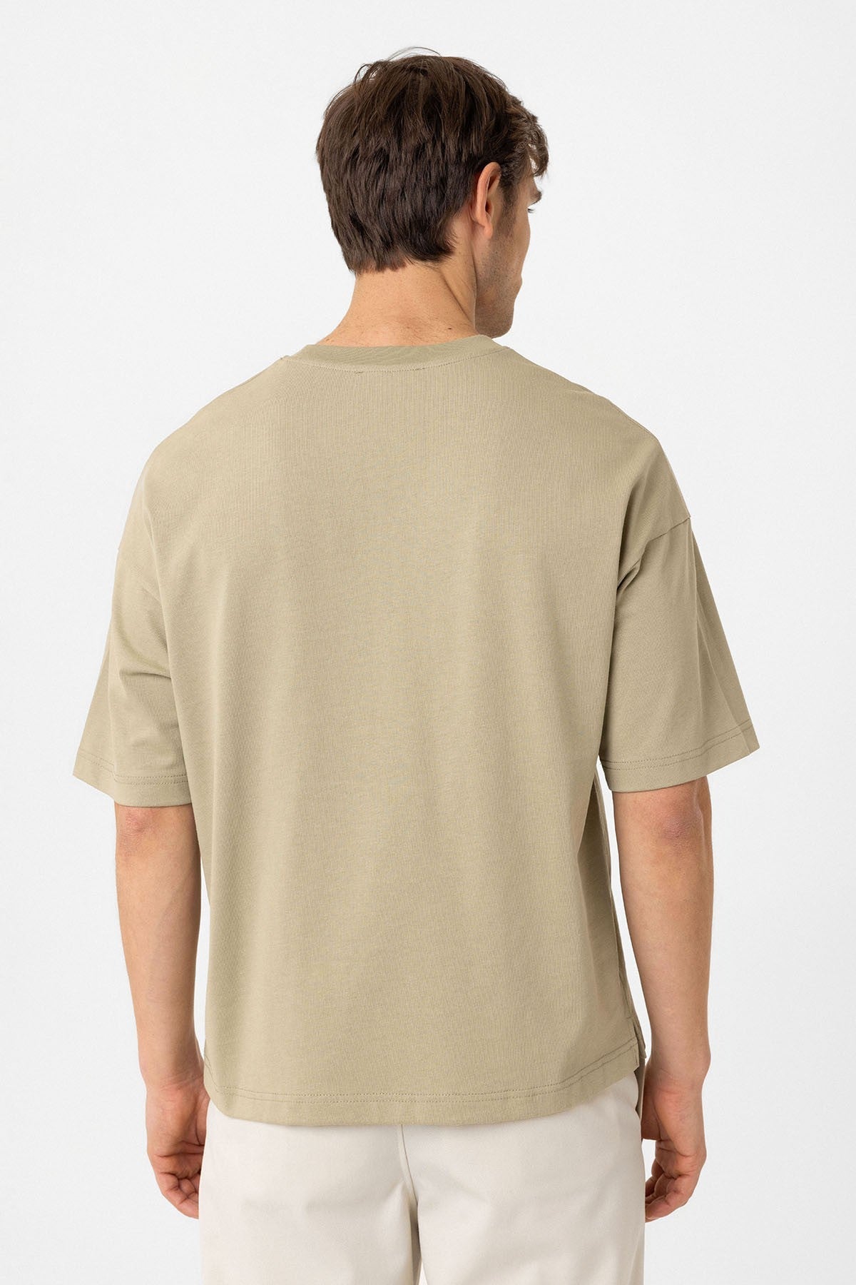 Antioch Relaxed Basic Erkek T-Shirt