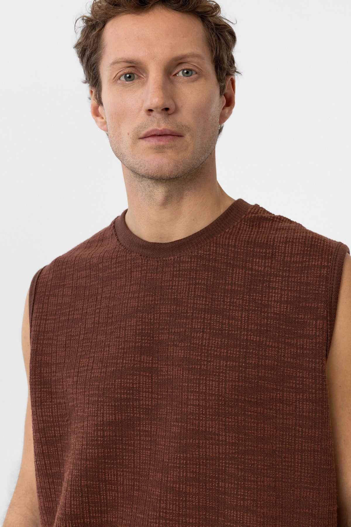 Antioch Regular Fit Dokulu Erkek Kolsuz T-Shirt
