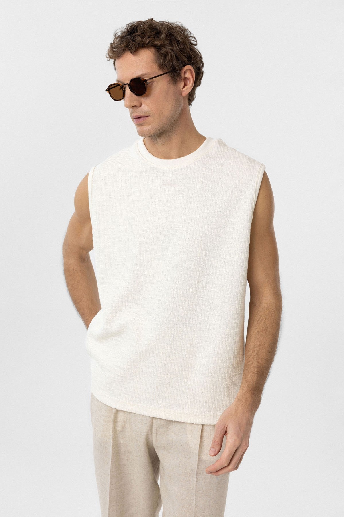 Antioch Regular Fit Dokulu Erkek Kolsuz T-Shirt
