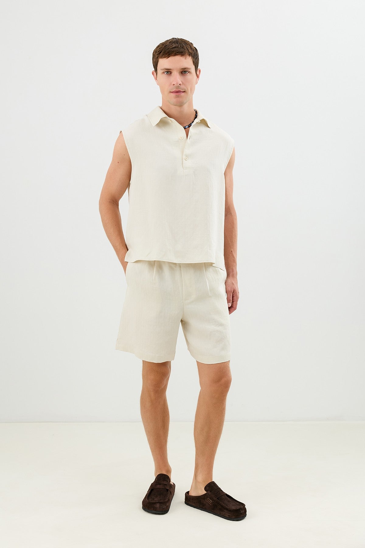 Lyocell Karışımlı Crop Fit Kolsuz Erkek Gömlek