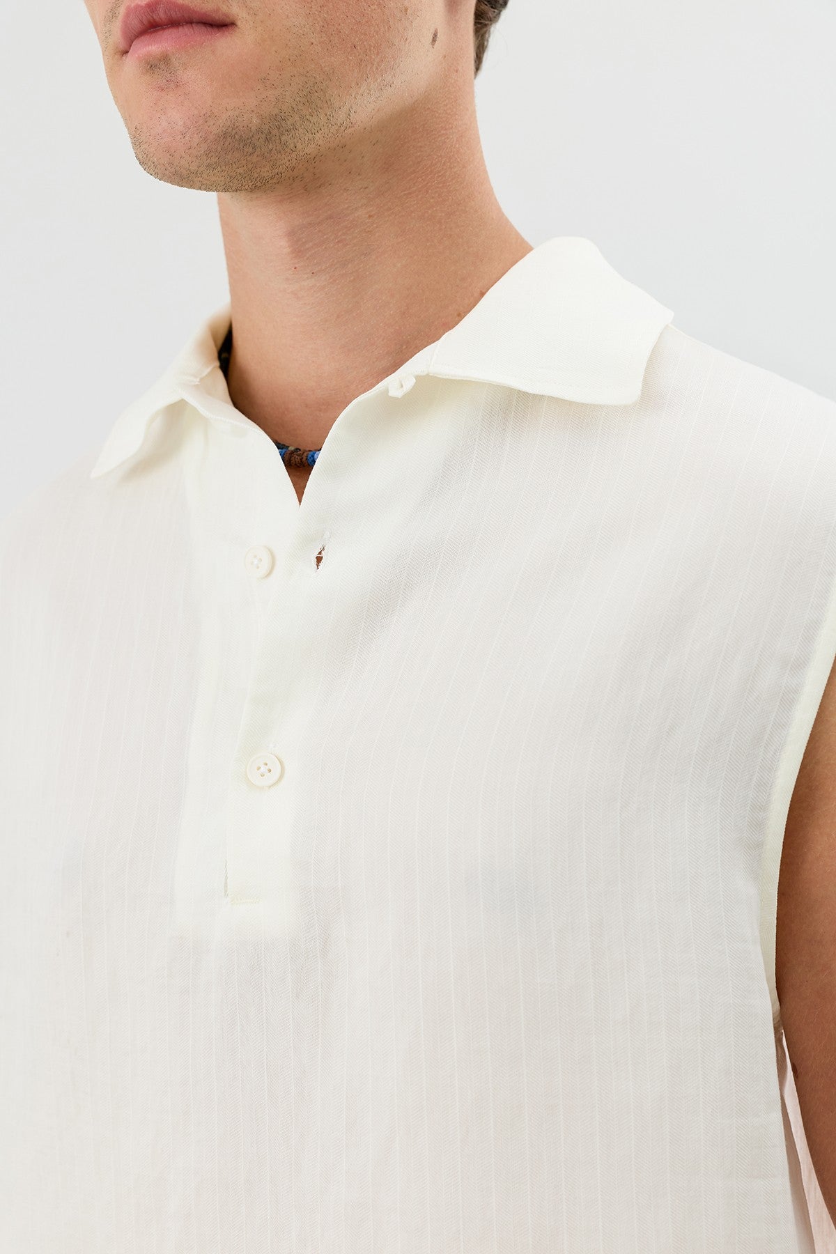 Lyocell Karışımlı Crop Fit Kolsuz Erkek Gömlek