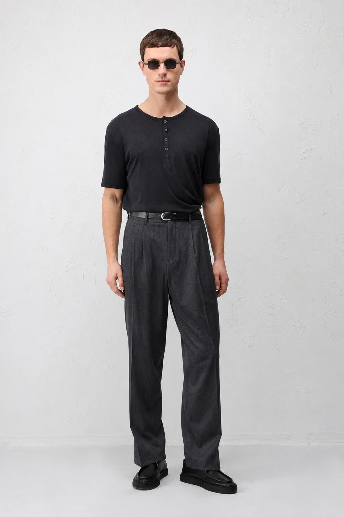 Relaxed Fit Erkek Pantolon