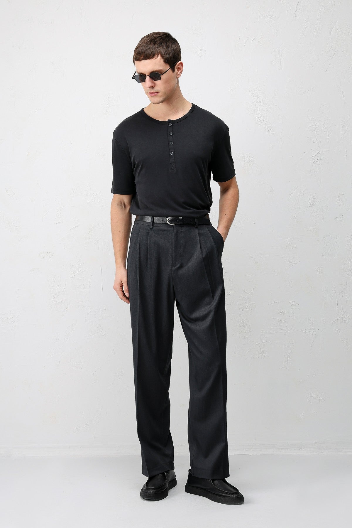 Relaxed Fit Erkek Pantolon