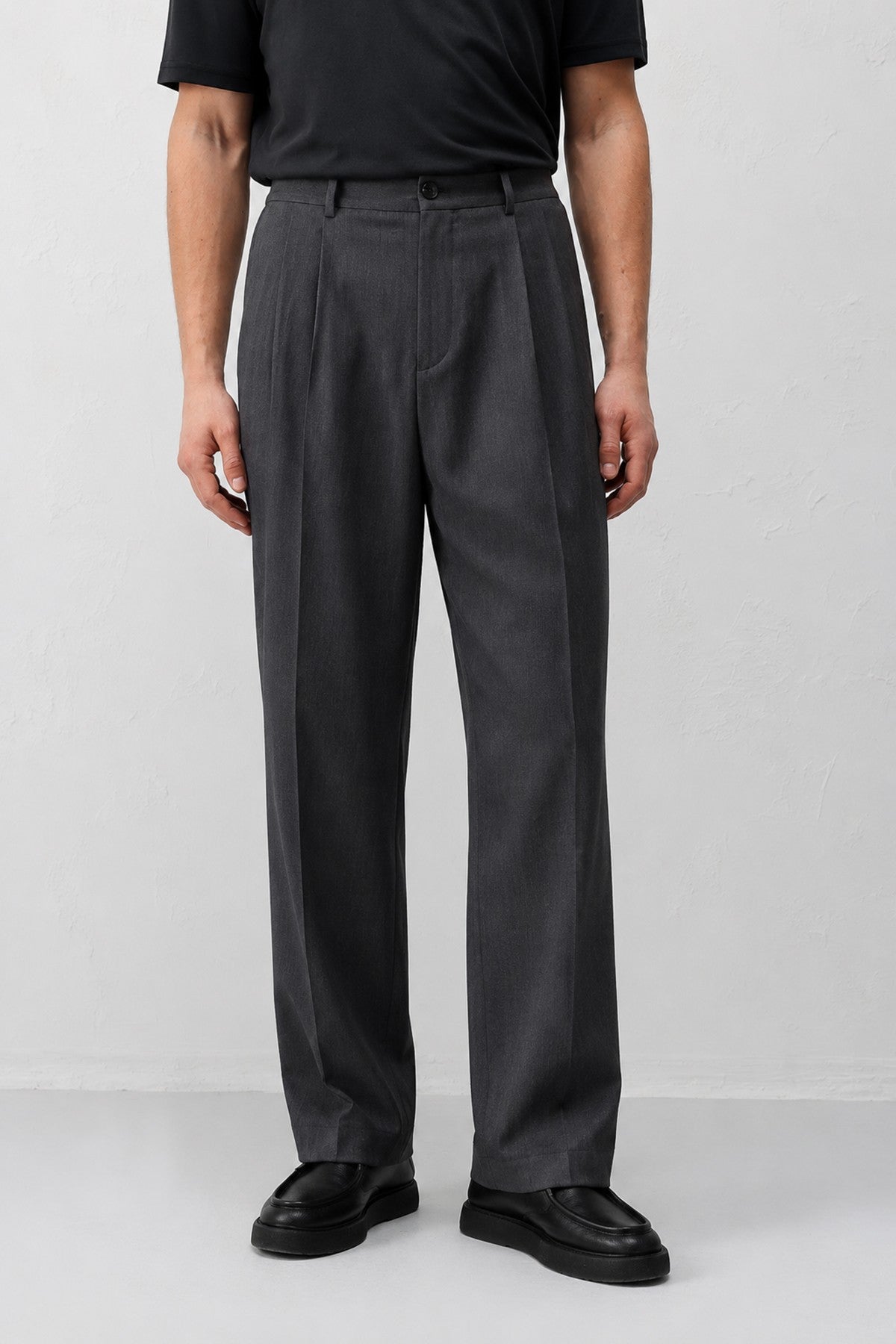 Relaxed Fit Erkek Pantolon