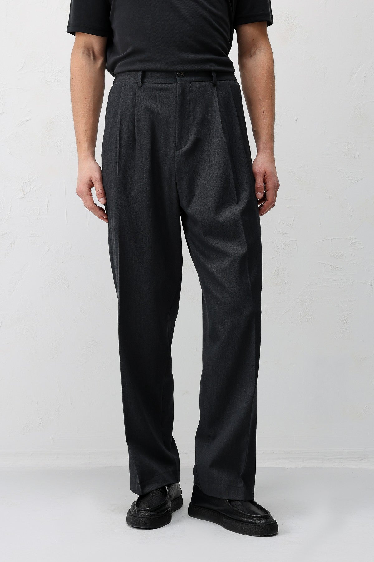 Relaxed Fit Erkek Pantolon