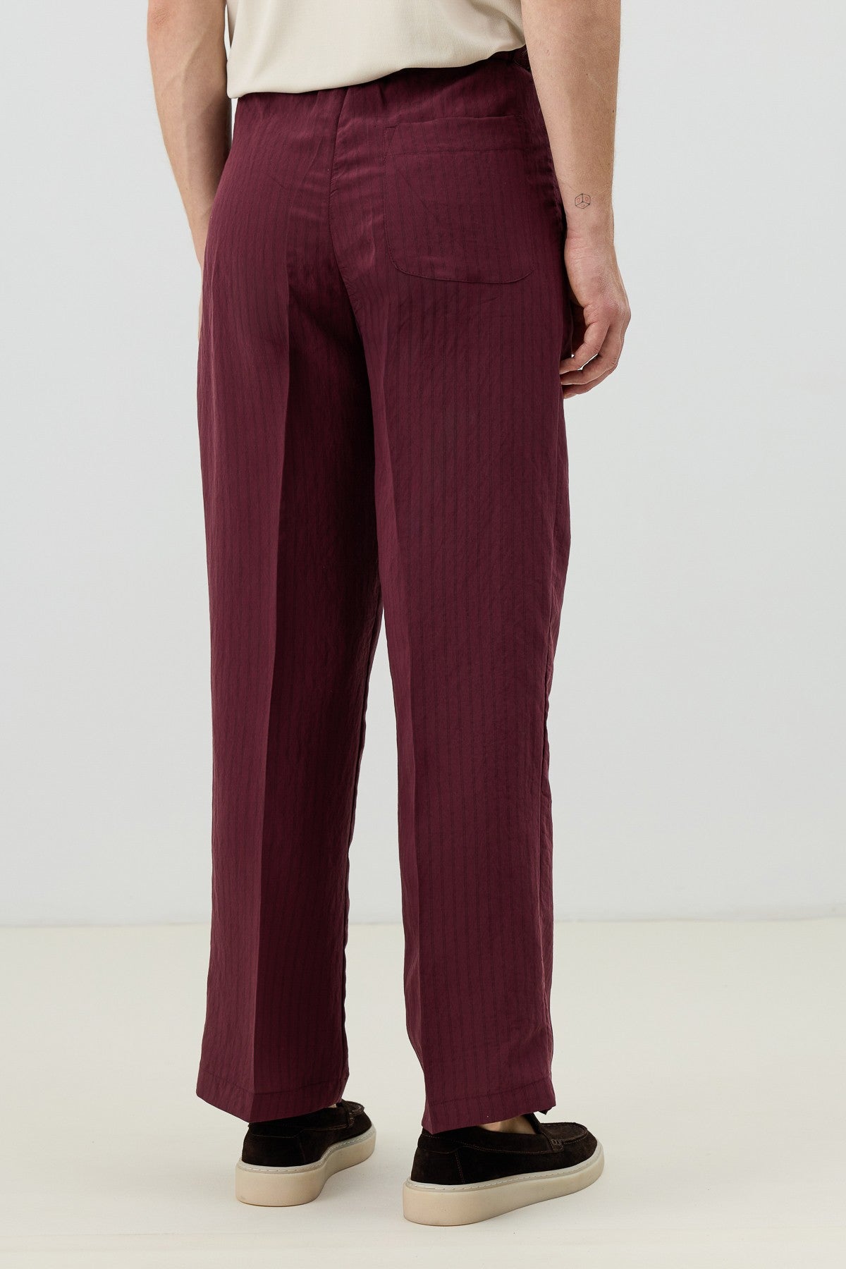 Modal Karışımlı Çizgili Relaxed Erkek Pantolon
