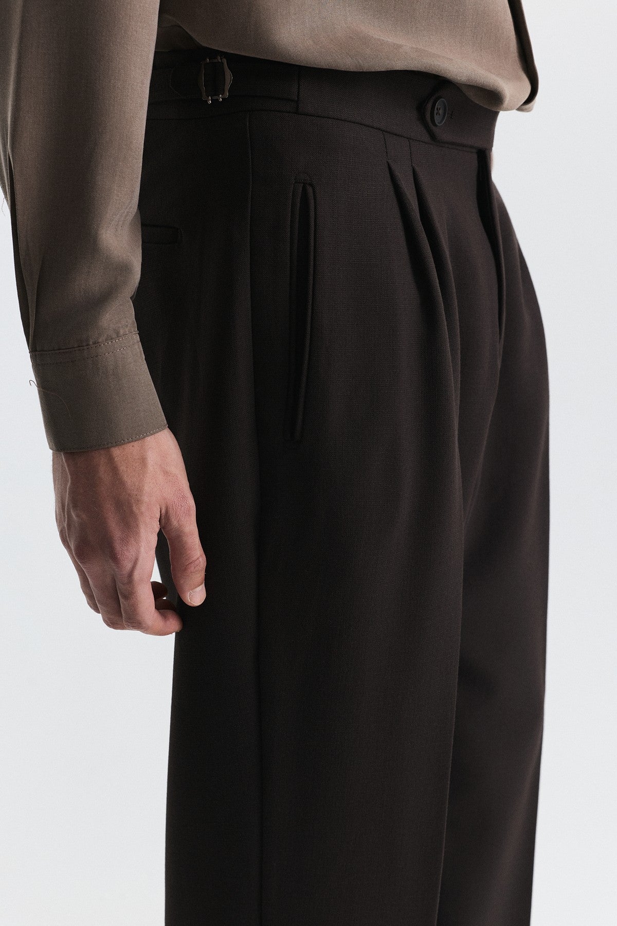 Tapered Fit Çift Pileli Pantolon