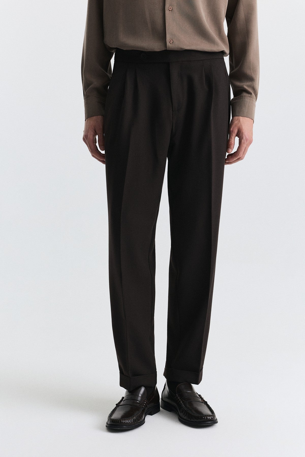 Tapered Fit Çift Pileli Pantolon