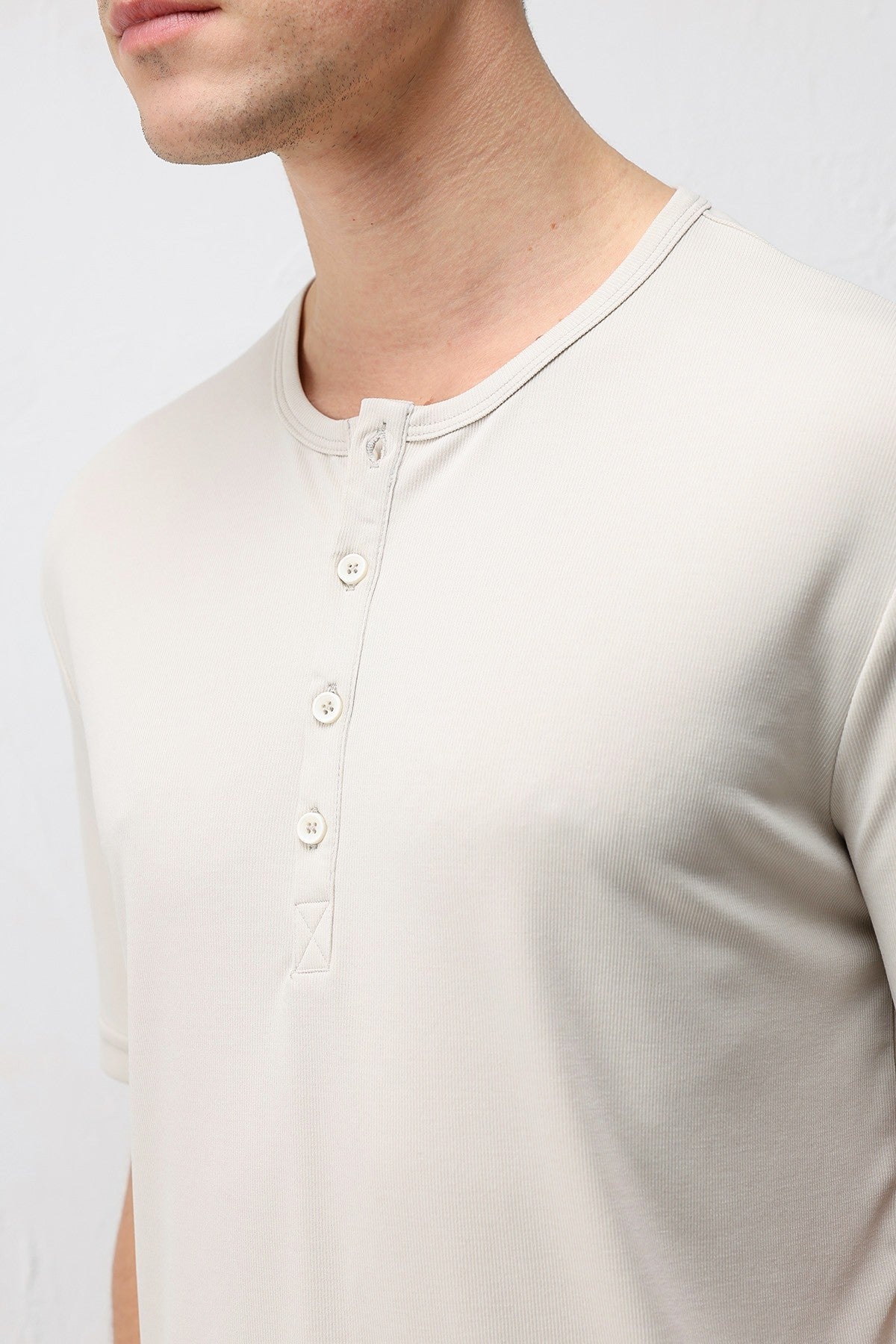 Antioch Düğmeli Yaka Erkek T-Shirt