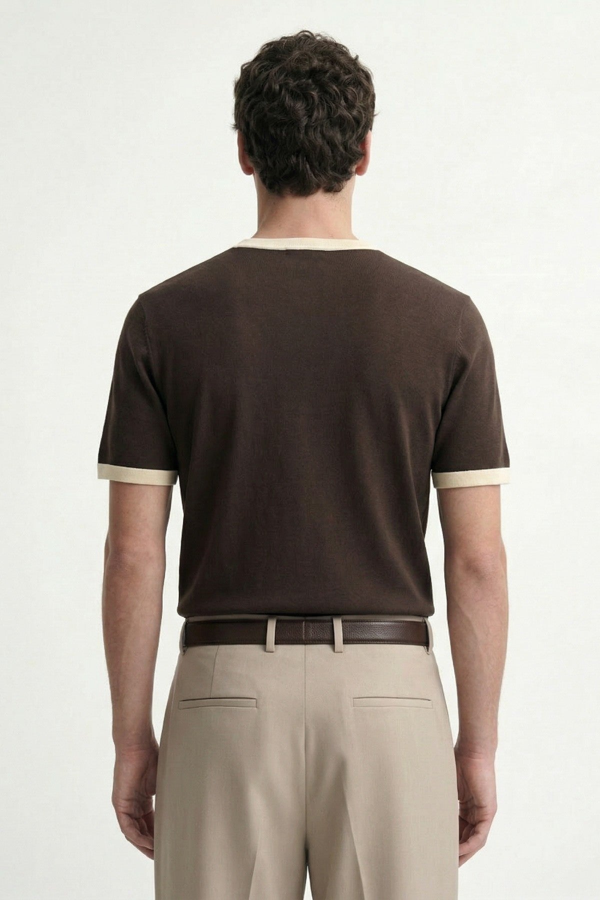 Kontrast Yaka Erkek T-Shirt