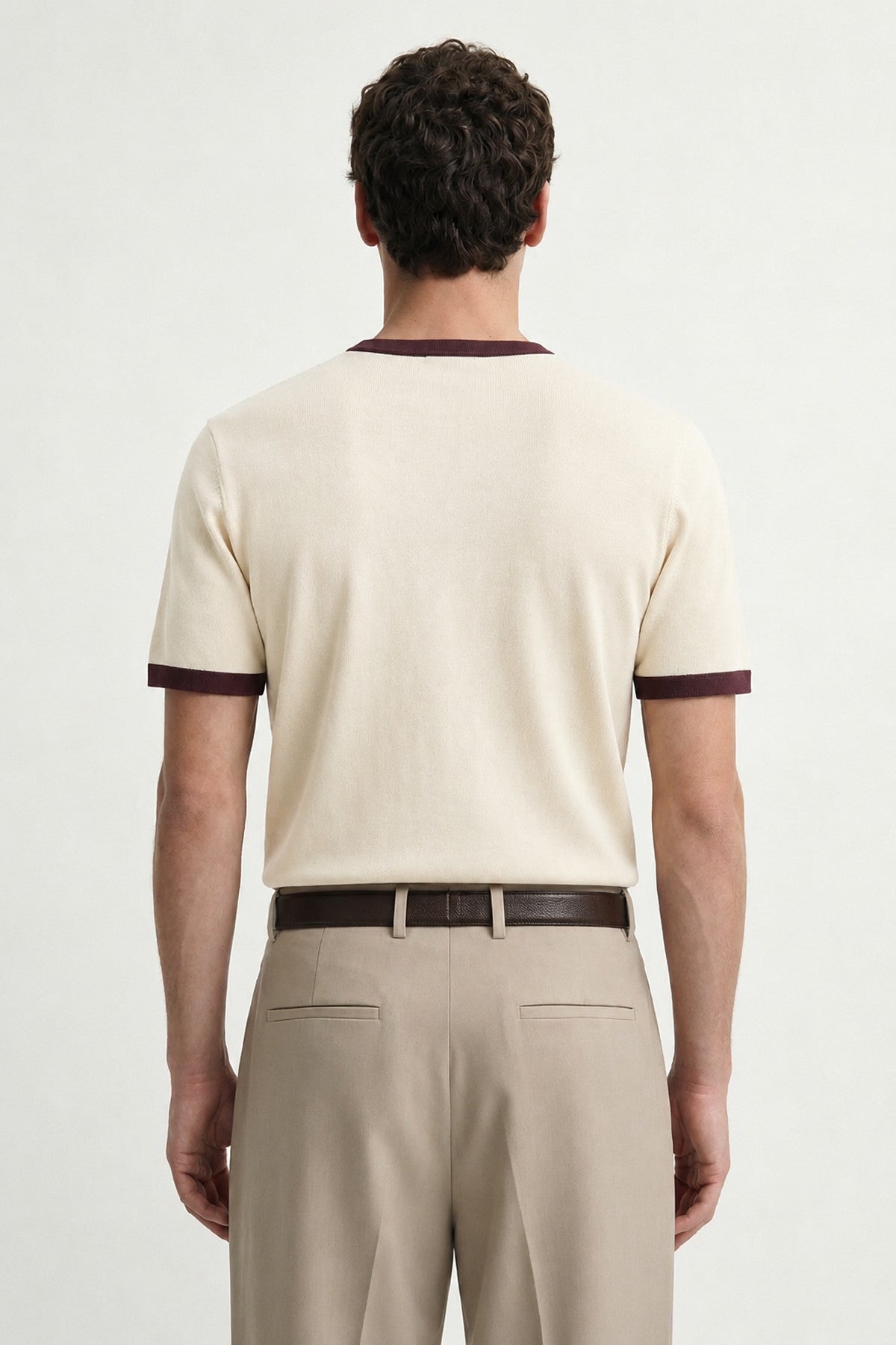 Kontrast Yaka Erkek T-Shirt